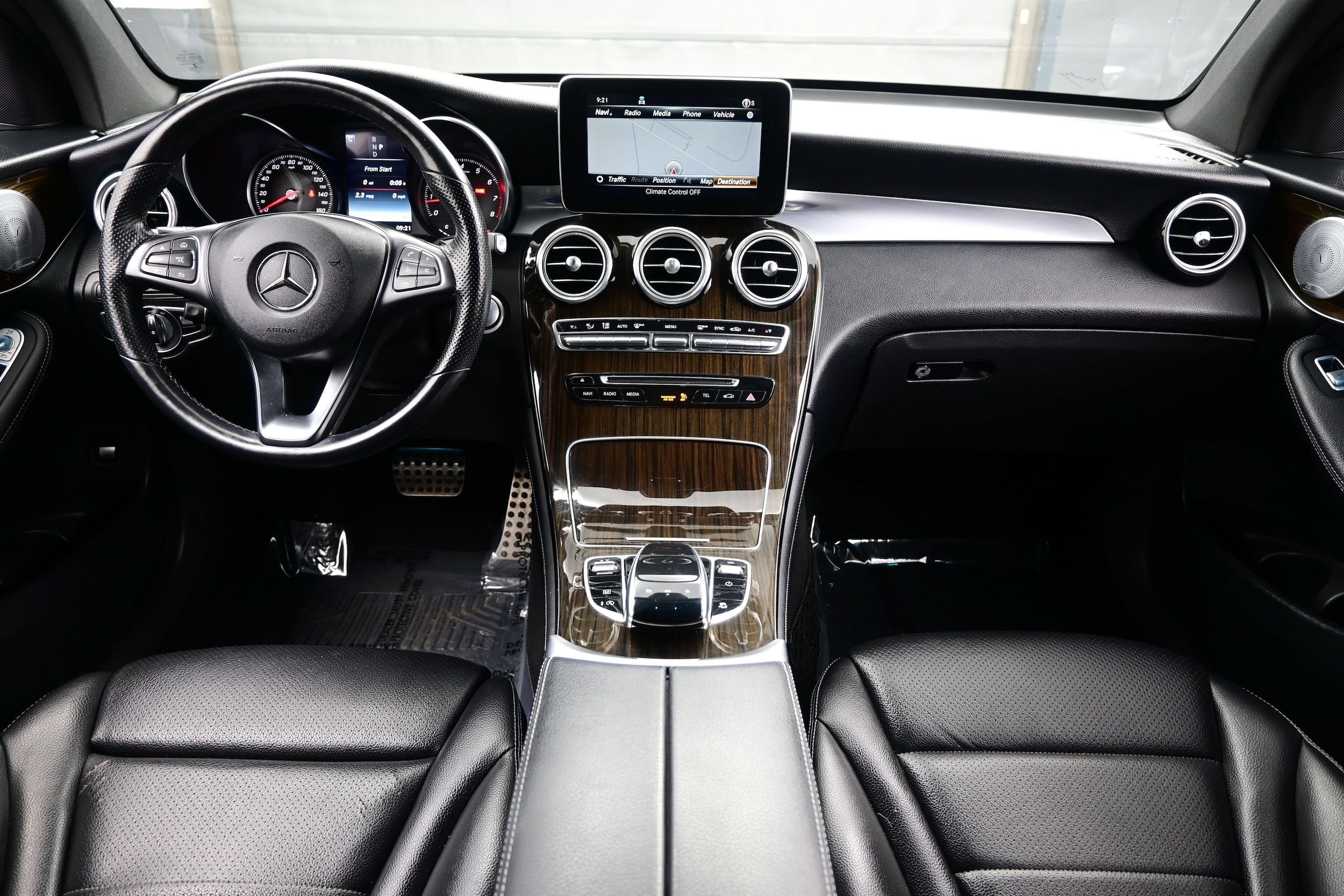 2019 Mercedes-Benz GLC GLC300 - Photo 15