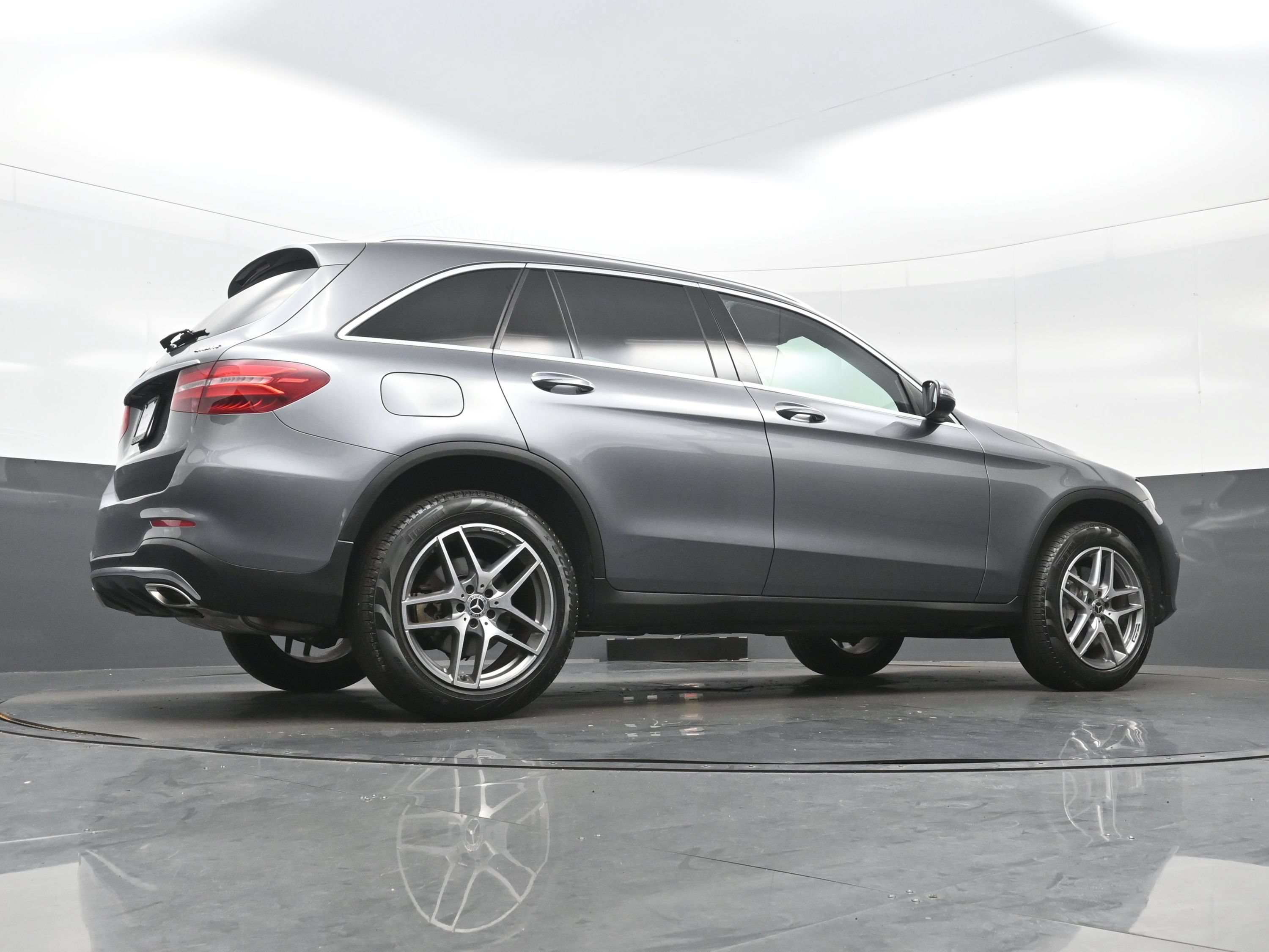 2019 Mercedes-Benz GLC GLC300 - Photo 33