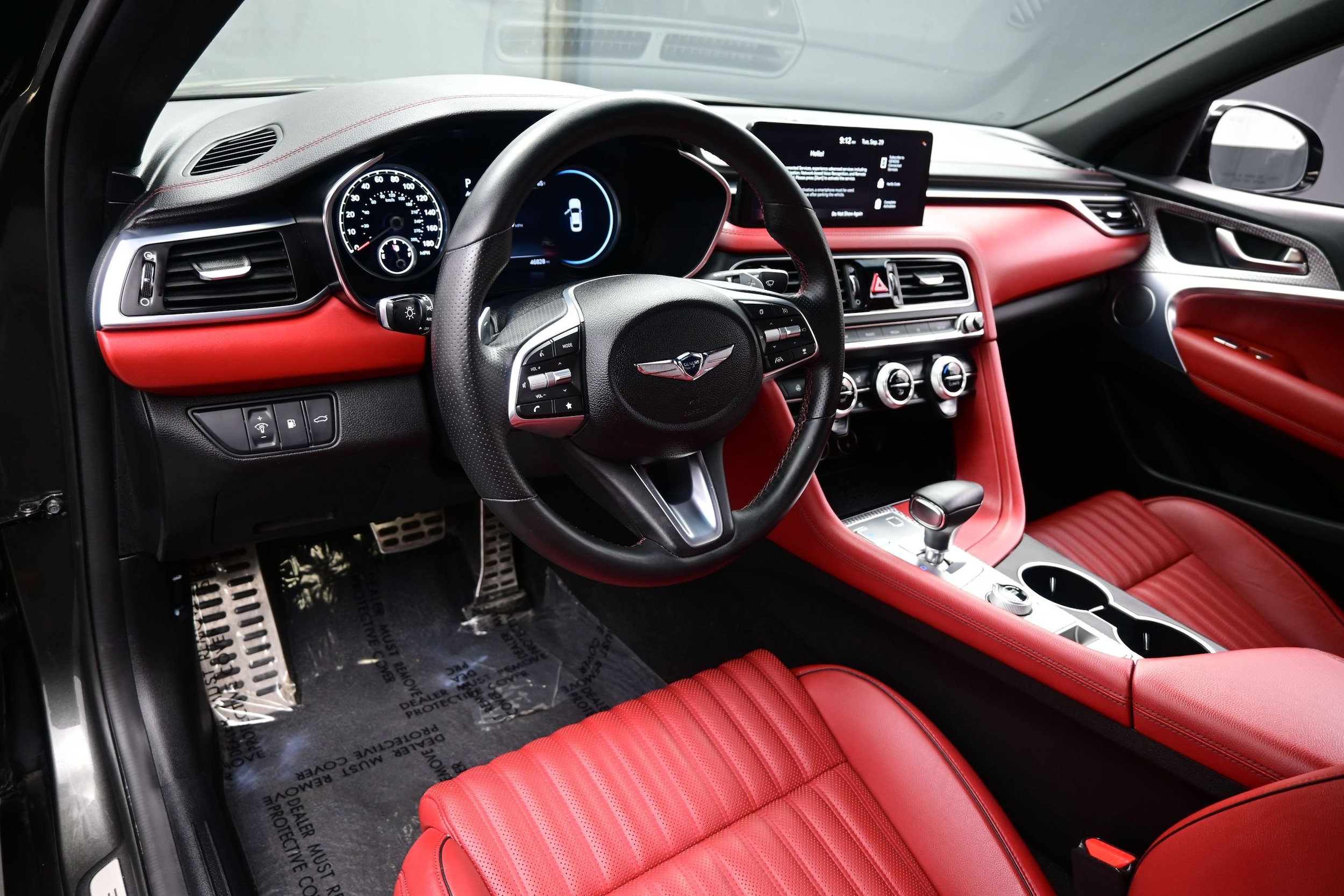 2023 GENESIS G70 Standard - Photo 13