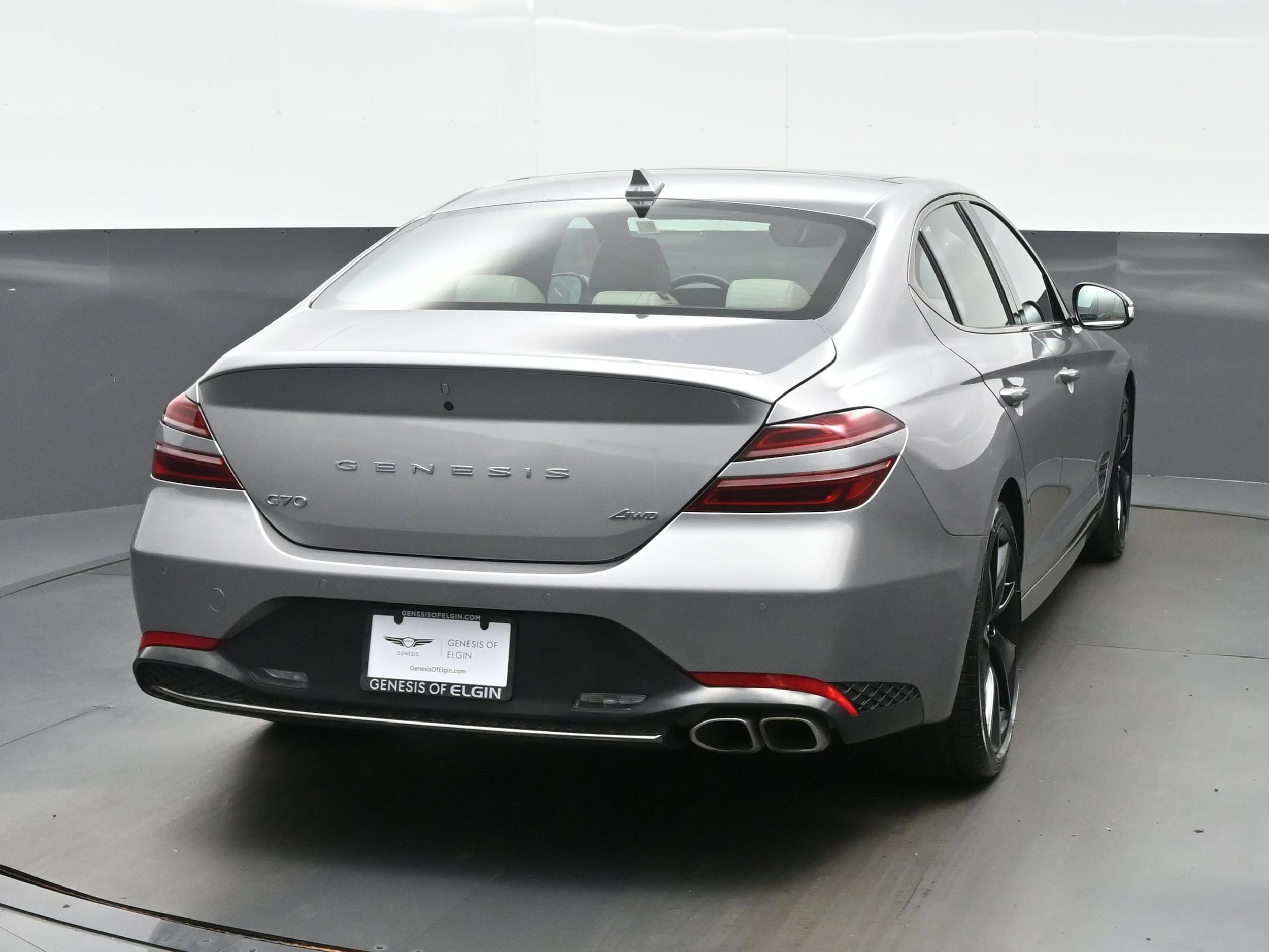 2023 GENESIS G70 Standard - Photo 5