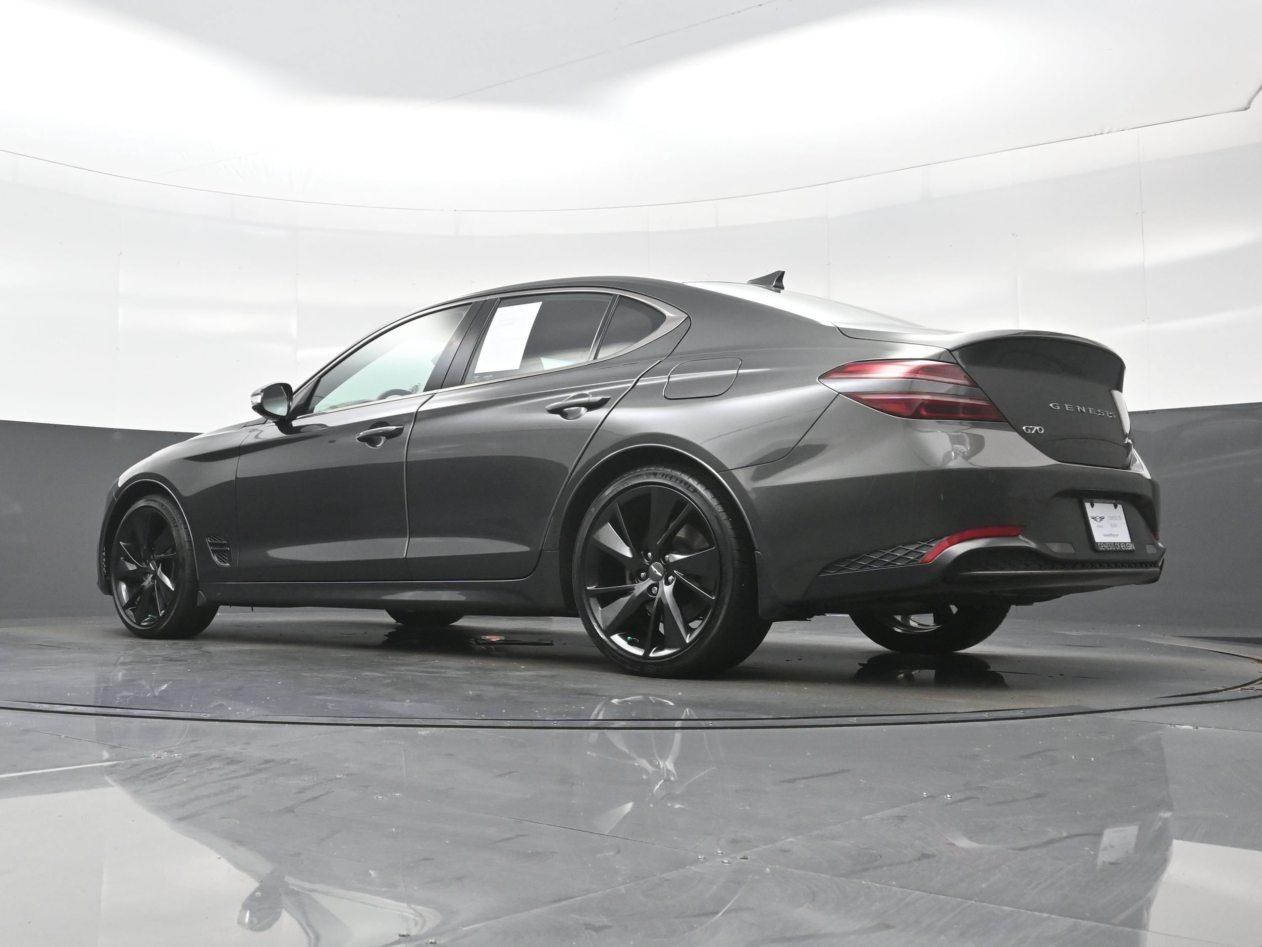 2023 GENESIS G70 Standard - Photo 32