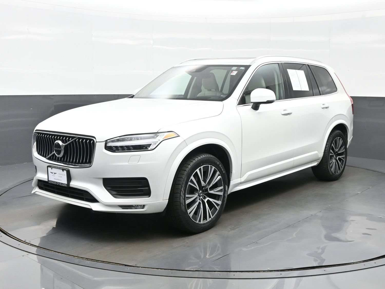 Used 2020 Volvo XC90 Momentum SUV