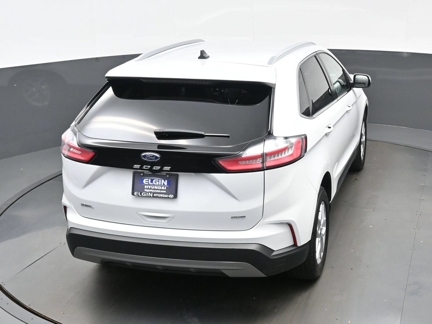 2024 Ford Edge SEL - Photo 36
