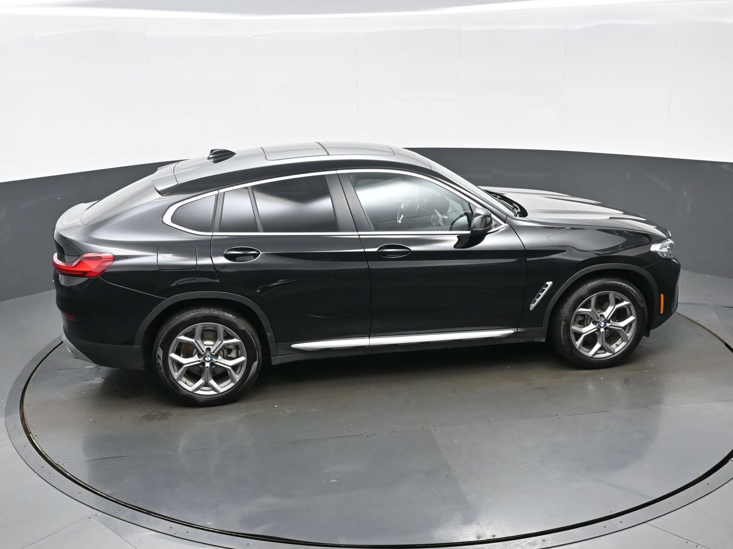 2025 BMW X4 30i - Photo 40