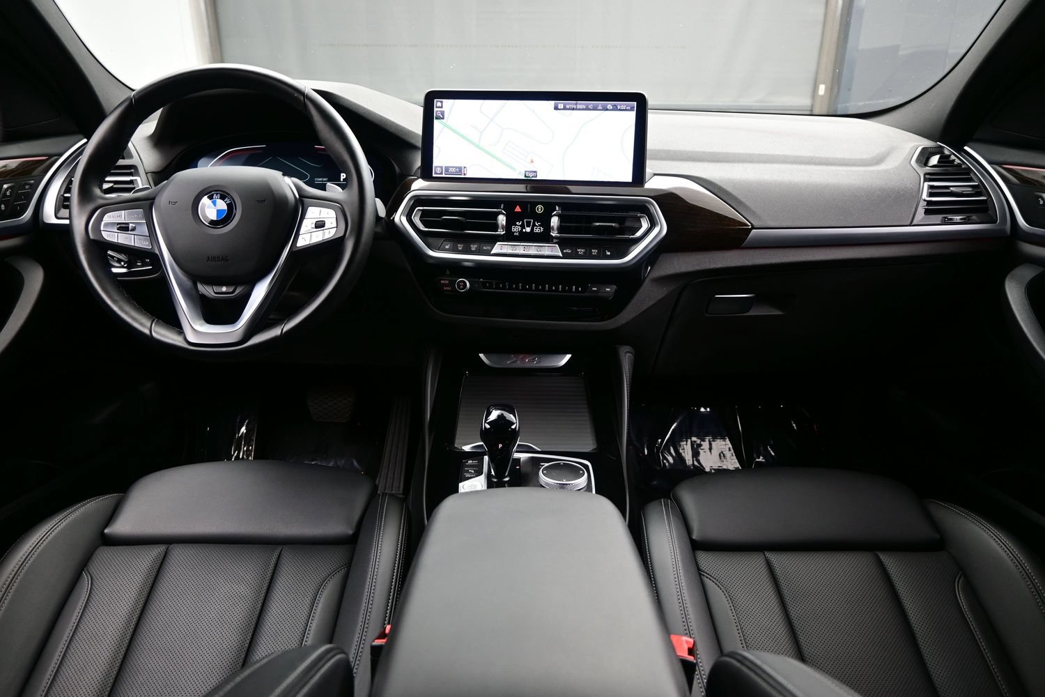 2025 BMW X4 30i - Photo 17