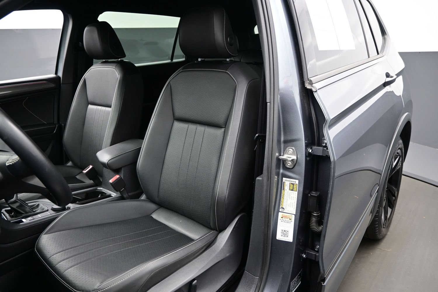 2023 Volkswagen Tiguan SE R-LINE BLACK - Photo 13