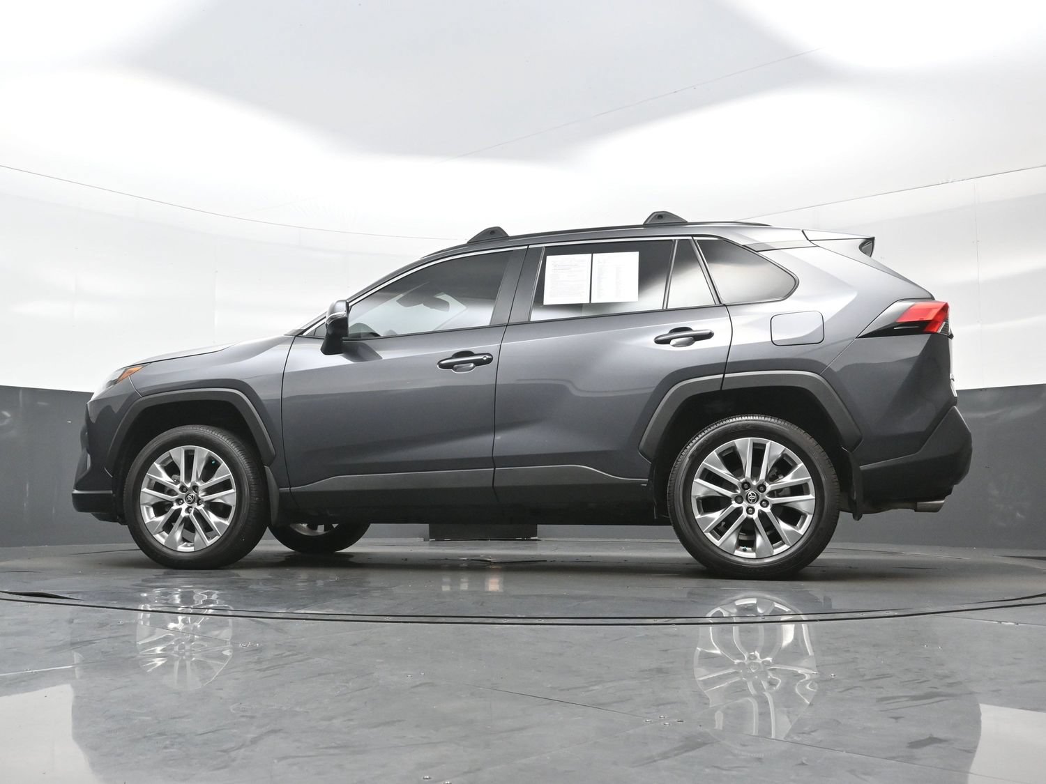 2025 Toyota RAV4 XLE Premium - Photo 29