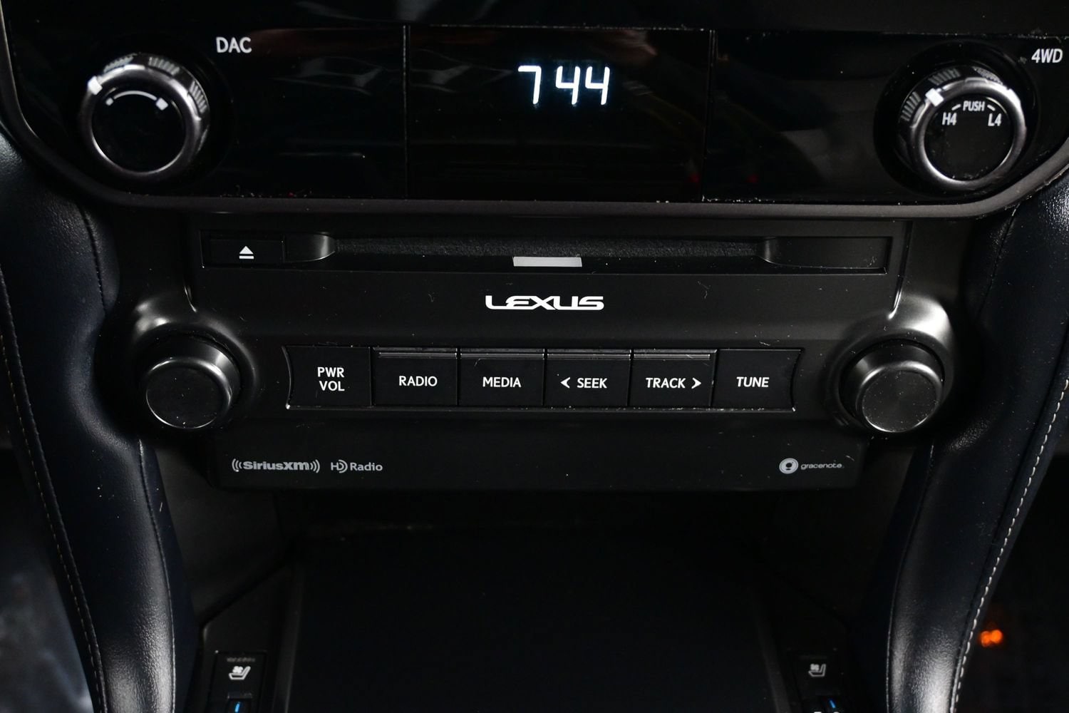2023 Lexus GX Base - Photo 24