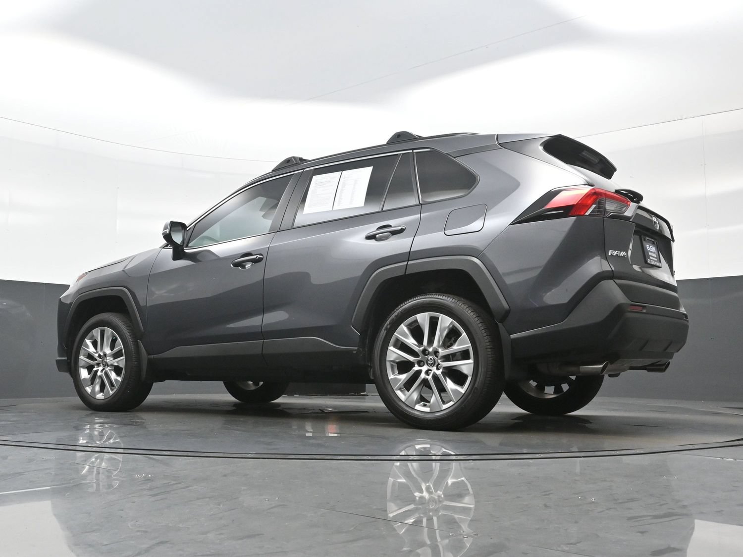 2025 Toyota RAV4 XLE Premium - Photo 30