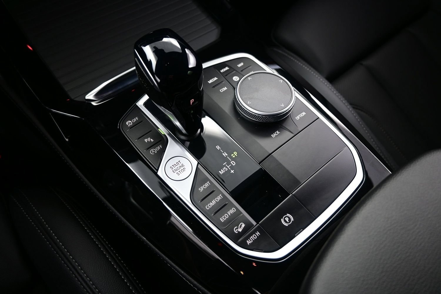 2025 BMW X4 30i - Photo 22