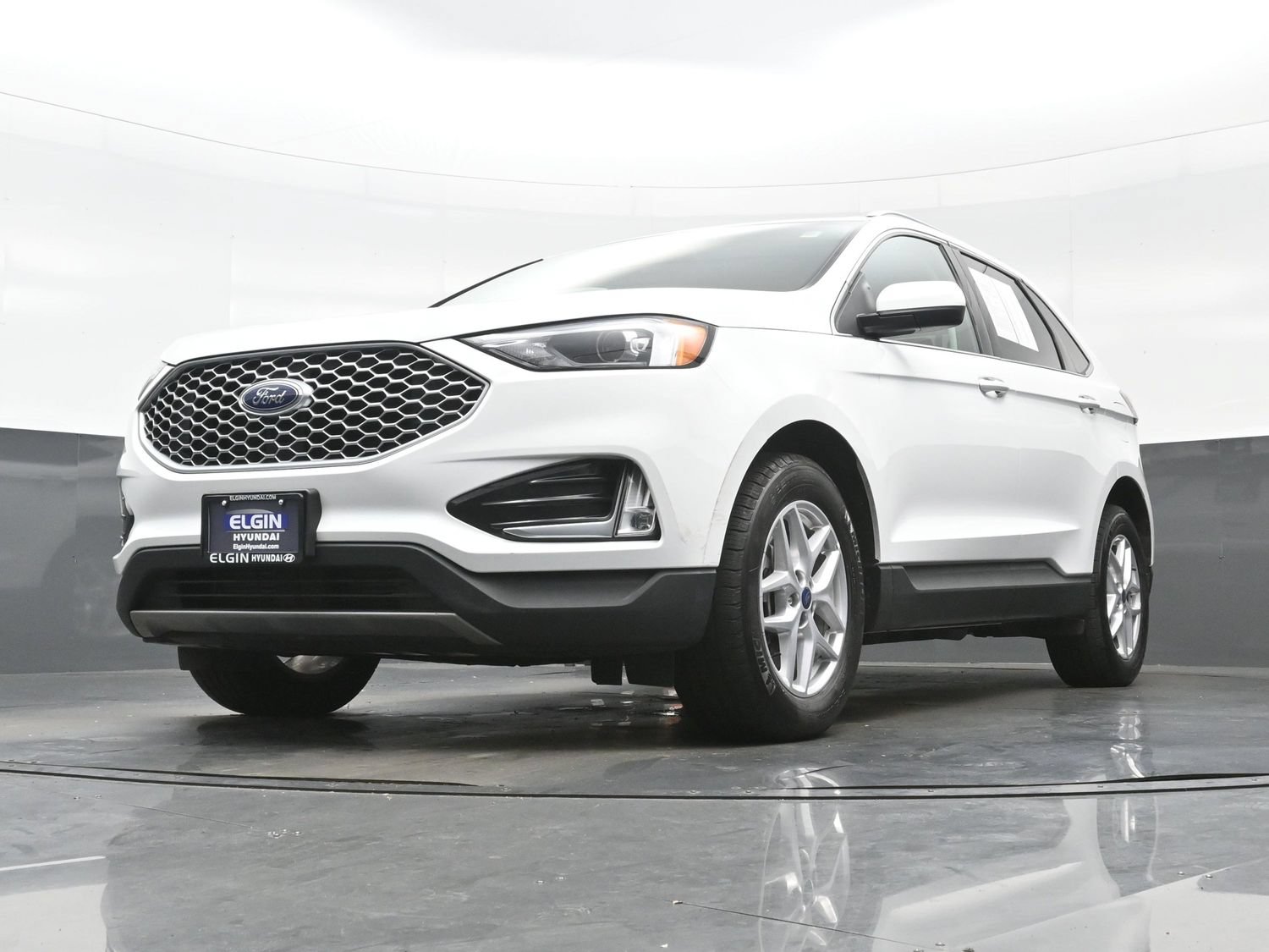 2024 Ford Edge SEL - Photo 25