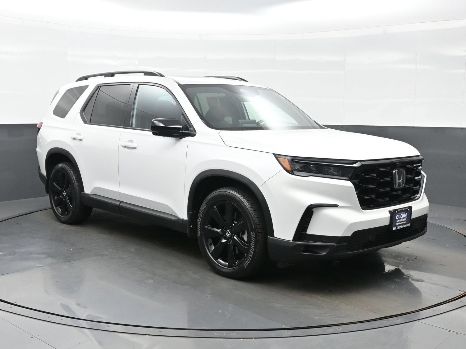 2025 Honda Pilot Black Edition - Photo 8