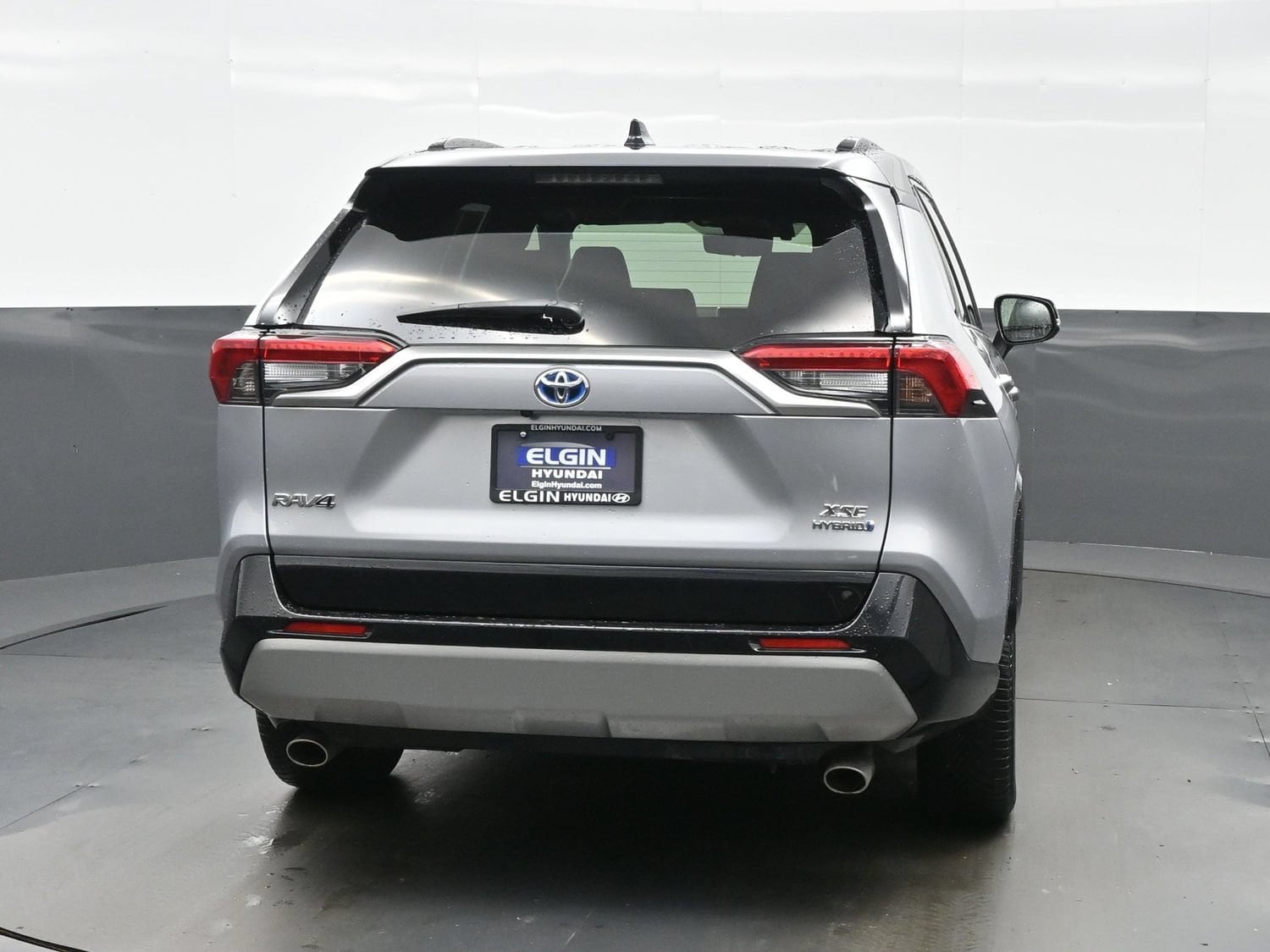 2020 Toyota RAV4 XSE - Photo 5