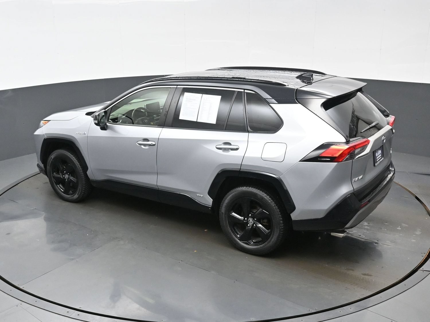 2020 Toyota RAV4 XSE - Photo 35