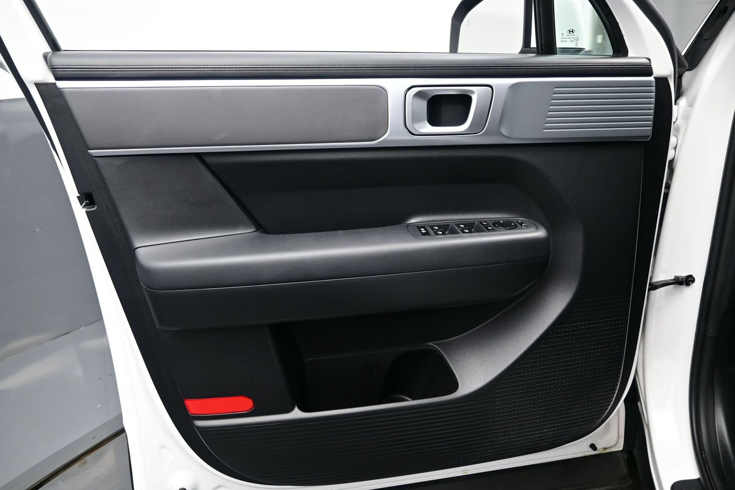 2026 Hyundai Santa Fe SE - Photo 9
