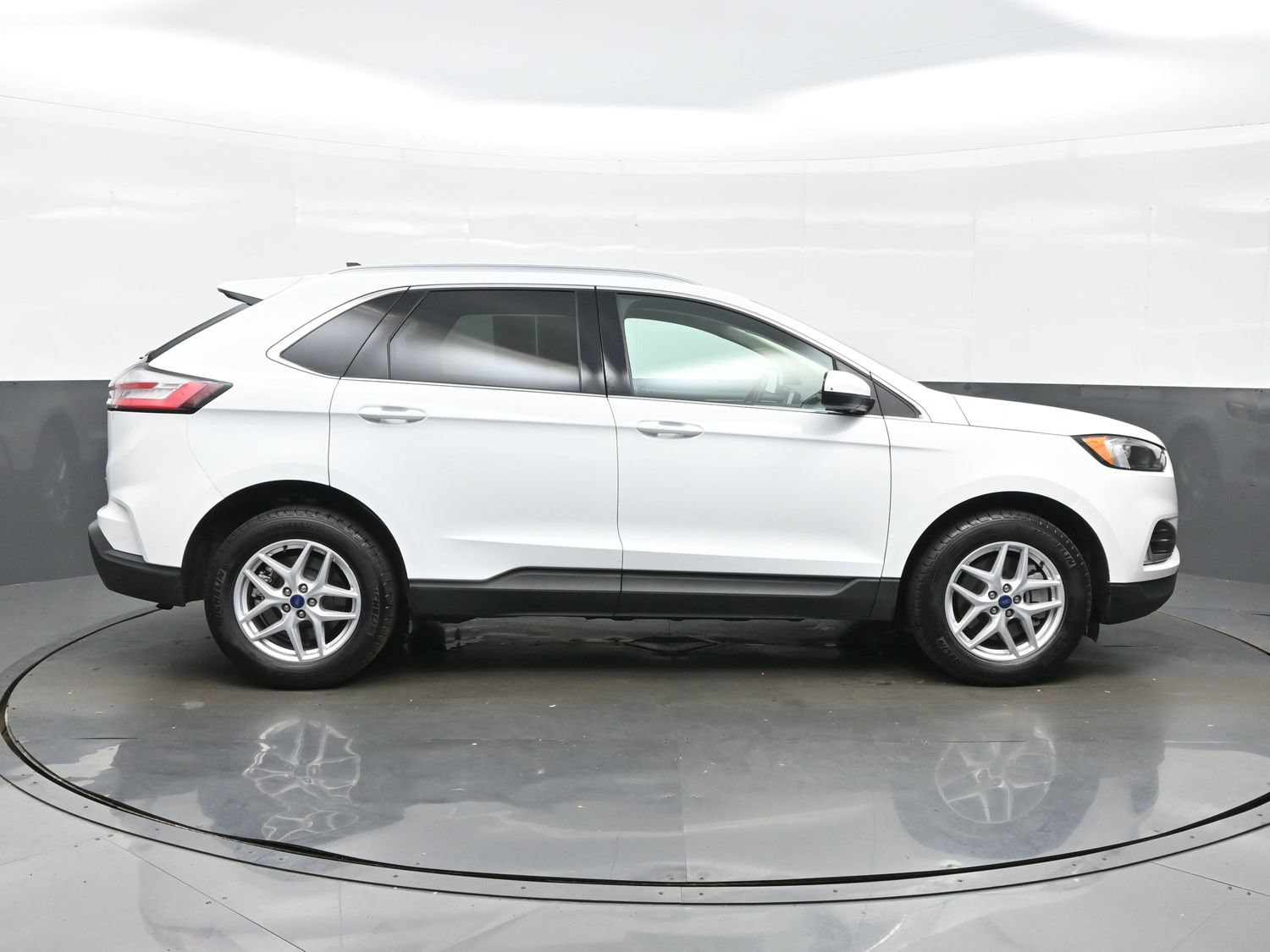 2024 Ford Edge SEL - Photo 7