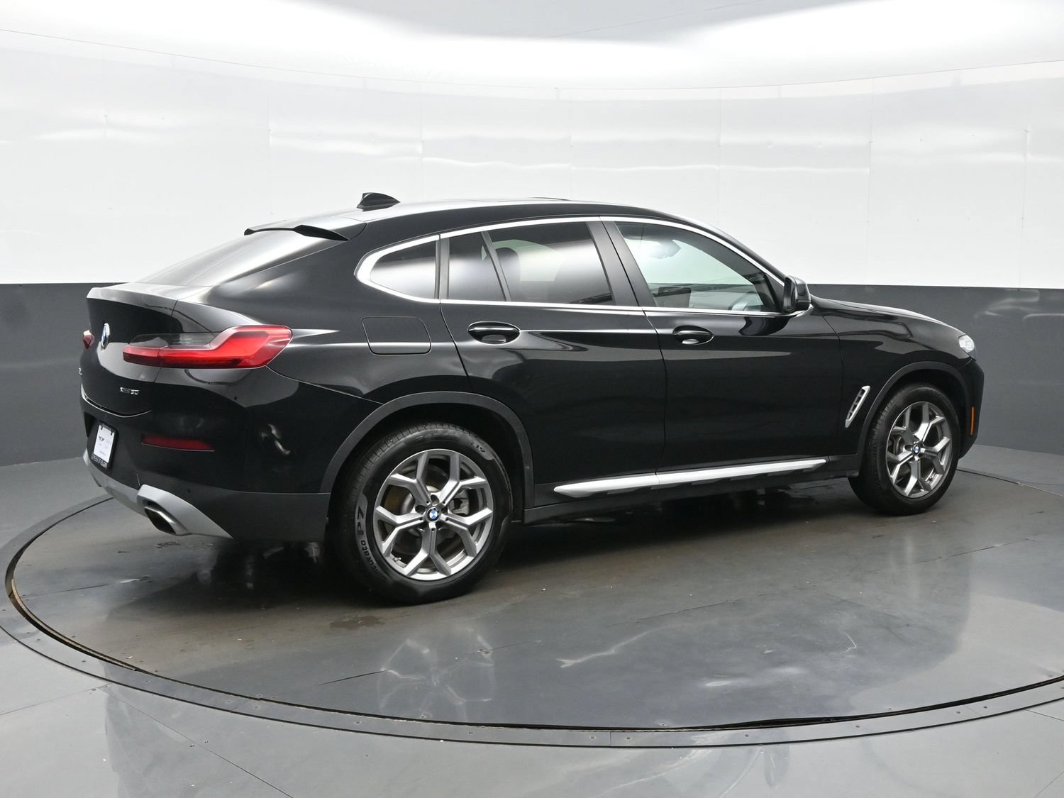 2025 BMW X4 30i - Photo 6