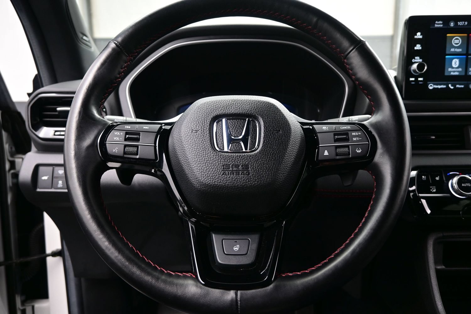 2025 Honda Pilot Black Edition - Photo 27