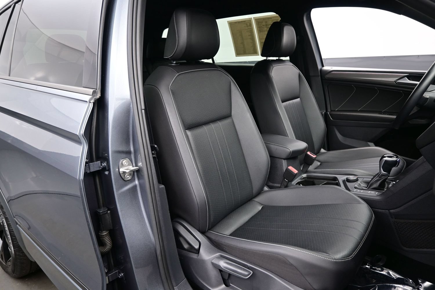 2023 Volkswagen Tiguan SE R-LINE BLACK - Photo 15