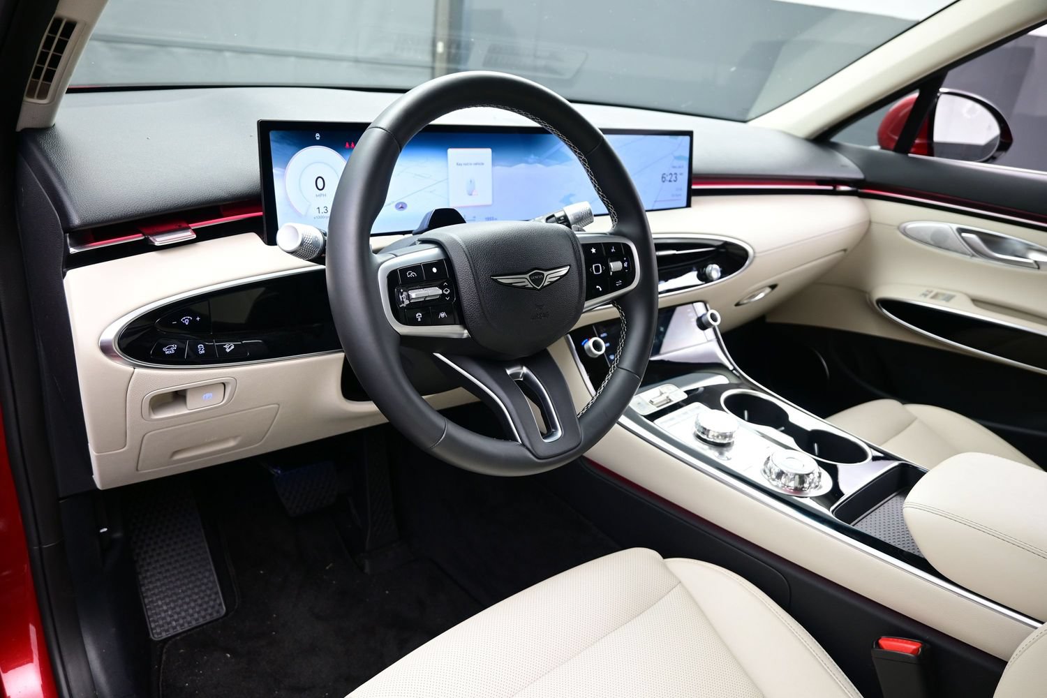 2026 GENESIS GV70 Standard - Photo 13
