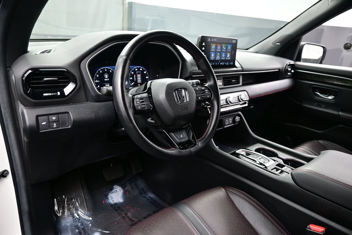 2025 Honda Pilot Black Edition - Photo 13