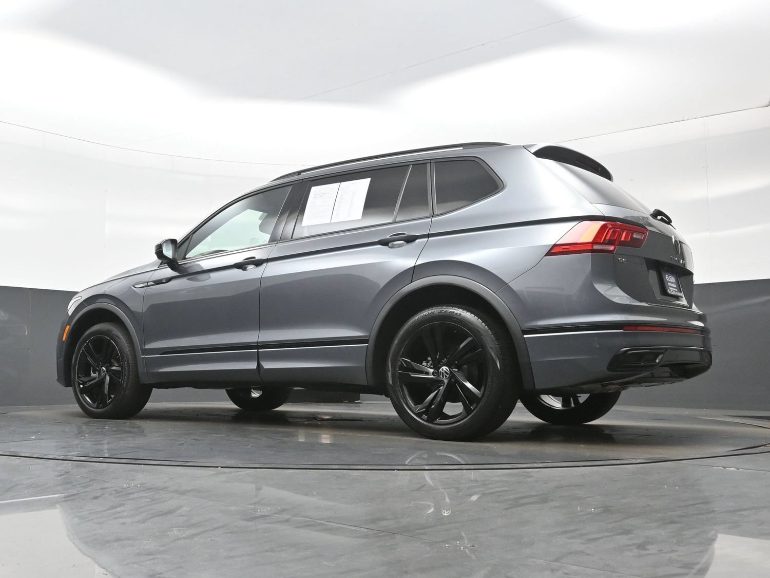 2023 Volkswagen Tiguan SE R-LINE BLACK - Photo 31