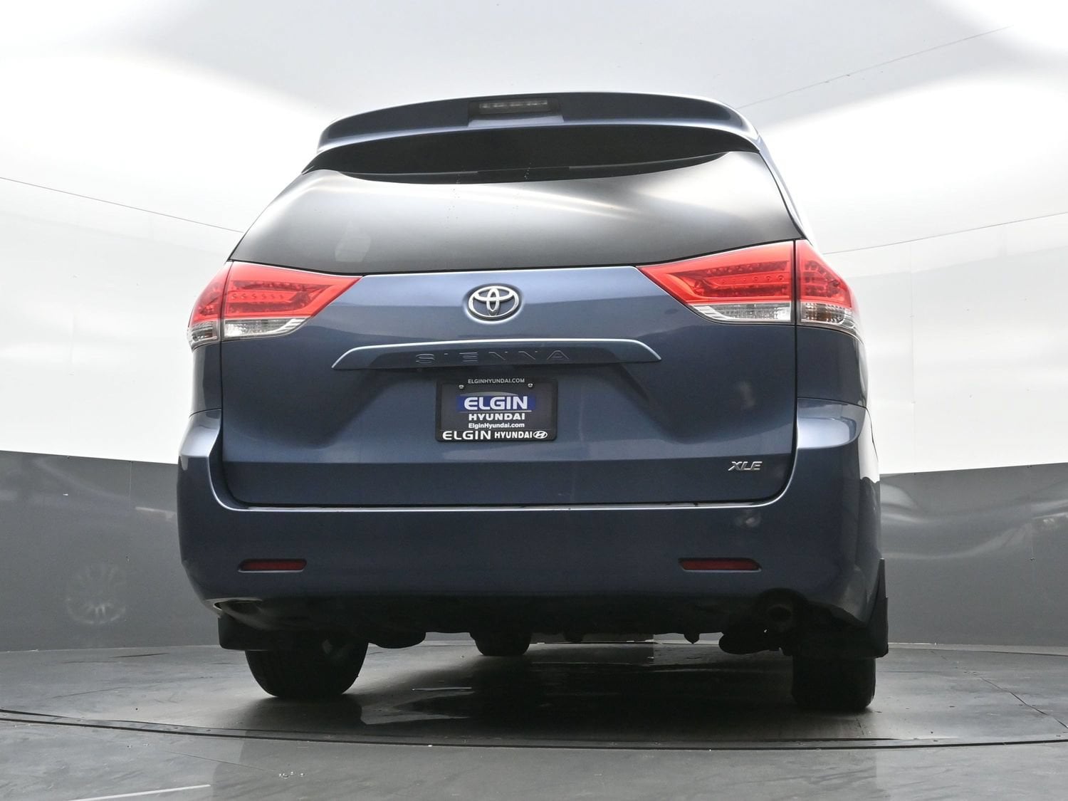 2014 Toyota Sienna XLE - Photo 27