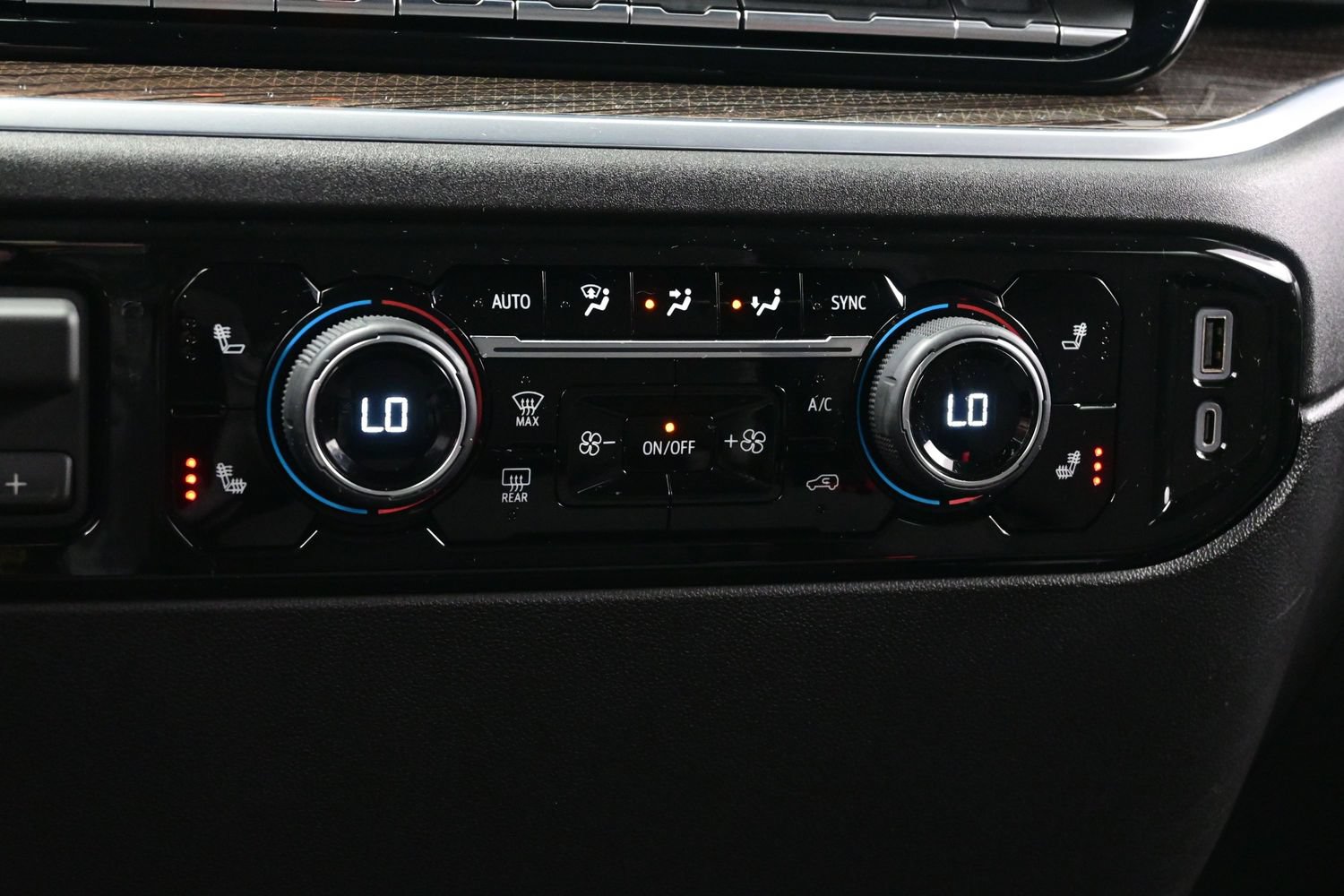 2026 Chevrolet Silverado 1500 LT - Photo 21