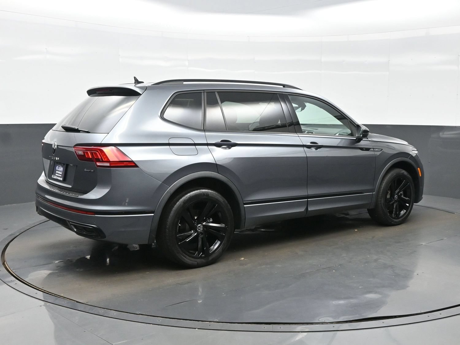 2023 Volkswagen Tiguan SE R-LINE BLACK - Photo 6