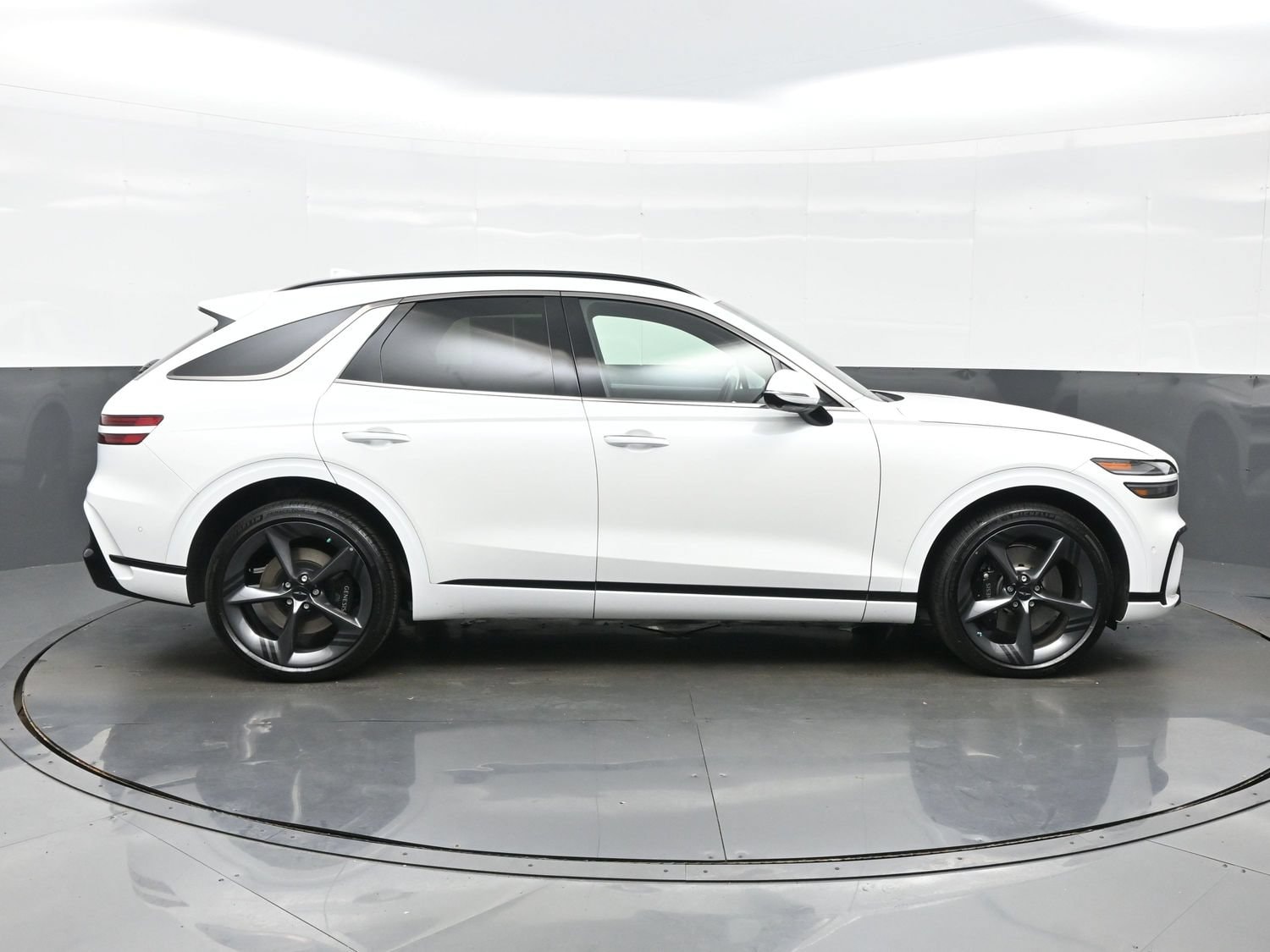 2026 GENESIS GV70 Sport Prestige - Photo 7