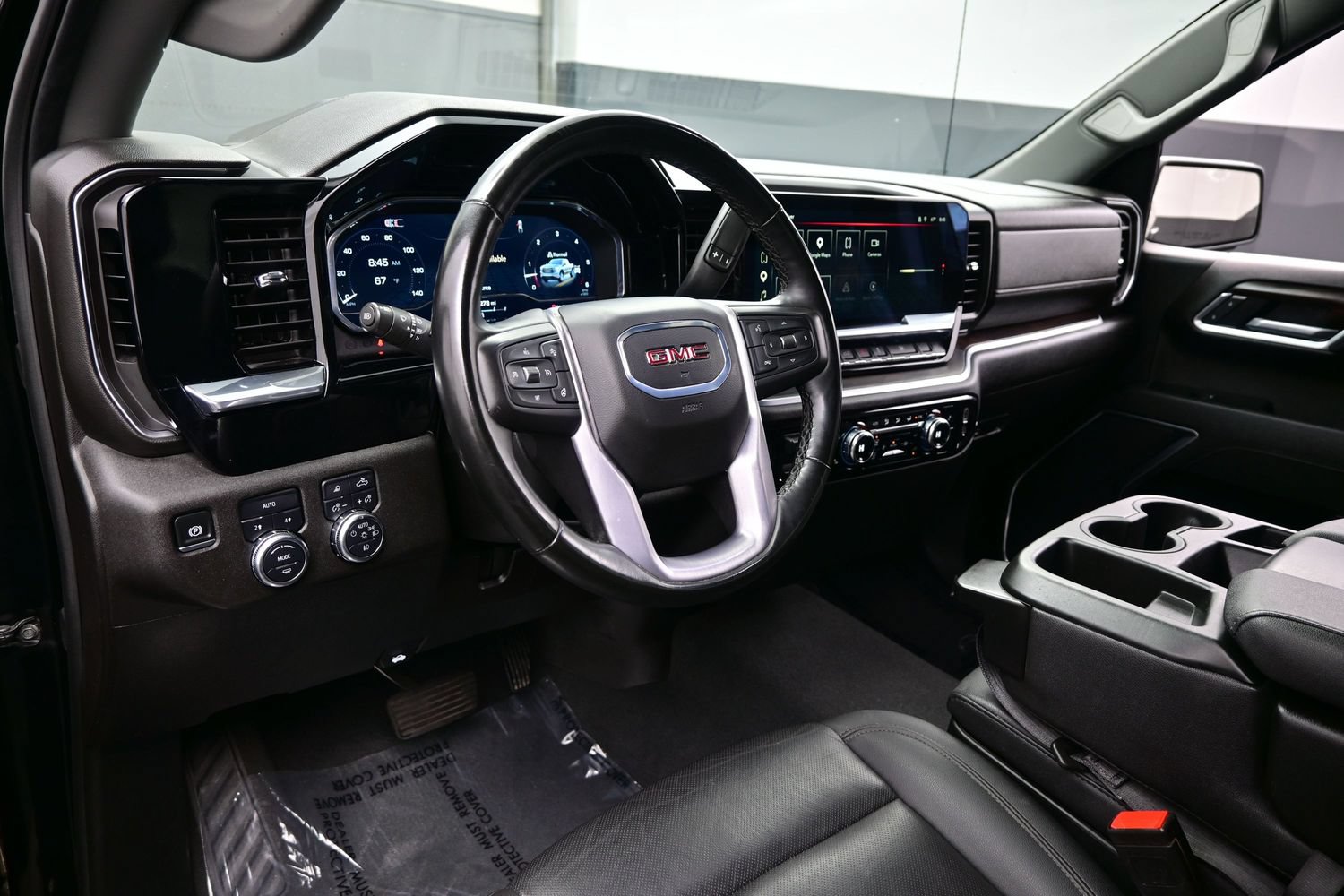 2025 GMC Sierra 1500 SLT - Photo 13
