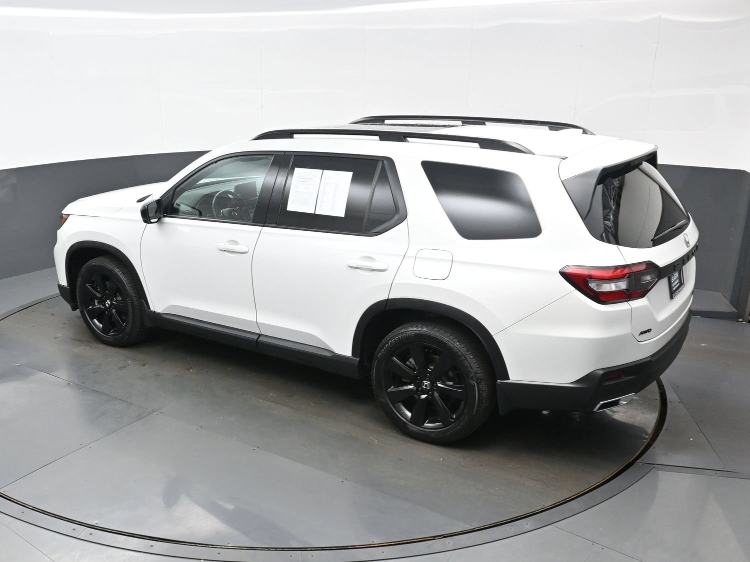 2025 Honda Pilot Black Edition - Photo 39