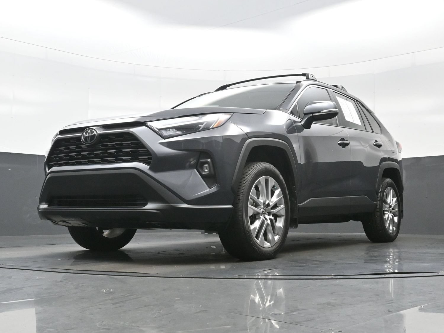 2025 Toyota RAV4 XLE Premium - Photo 28