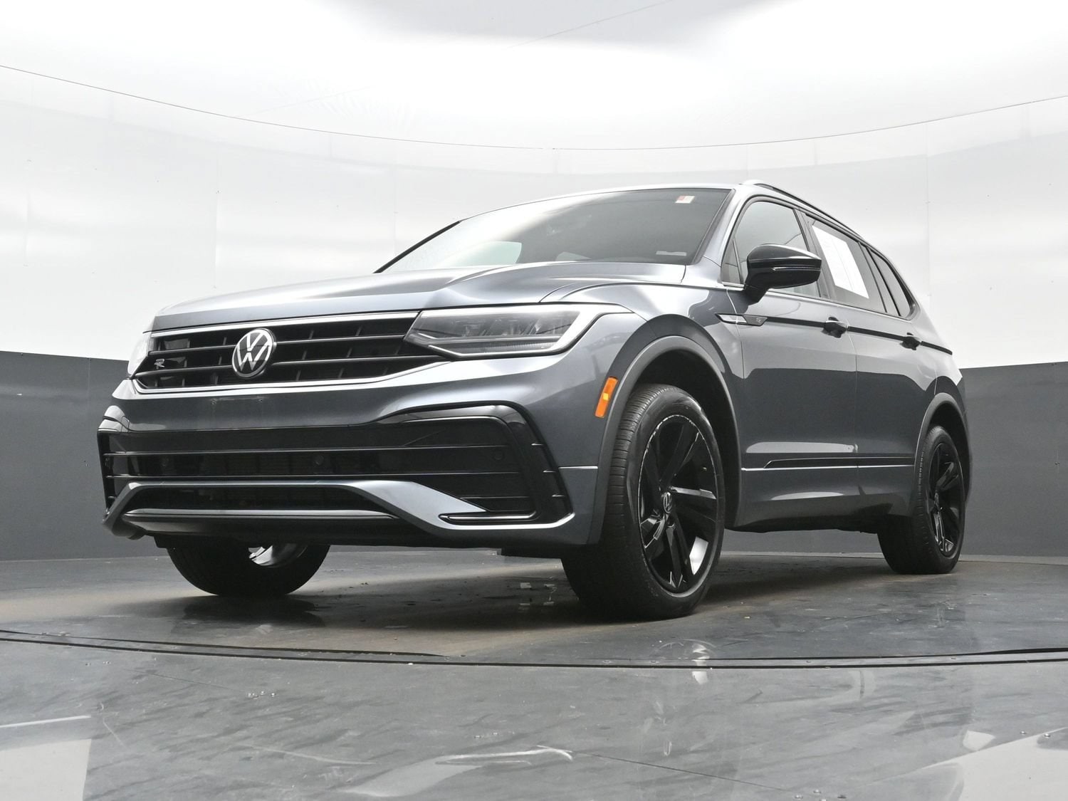 2023 Volkswagen Tiguan SE R-LINE BLACK - Photo 29