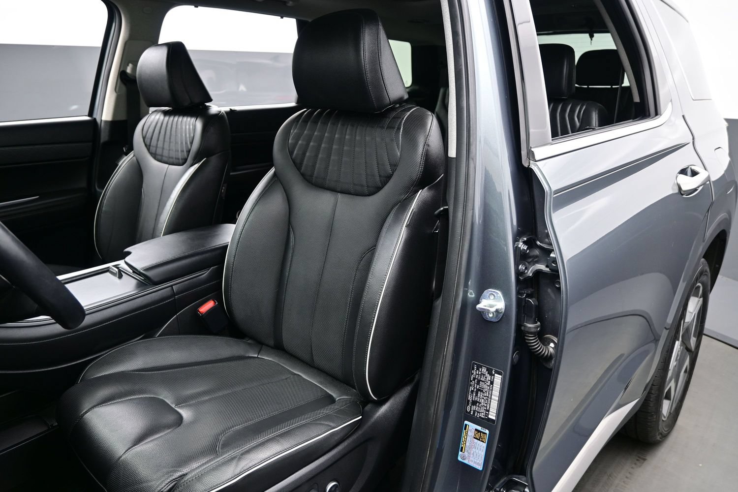 2024 Hyundai Palisade Limited - Photo 12