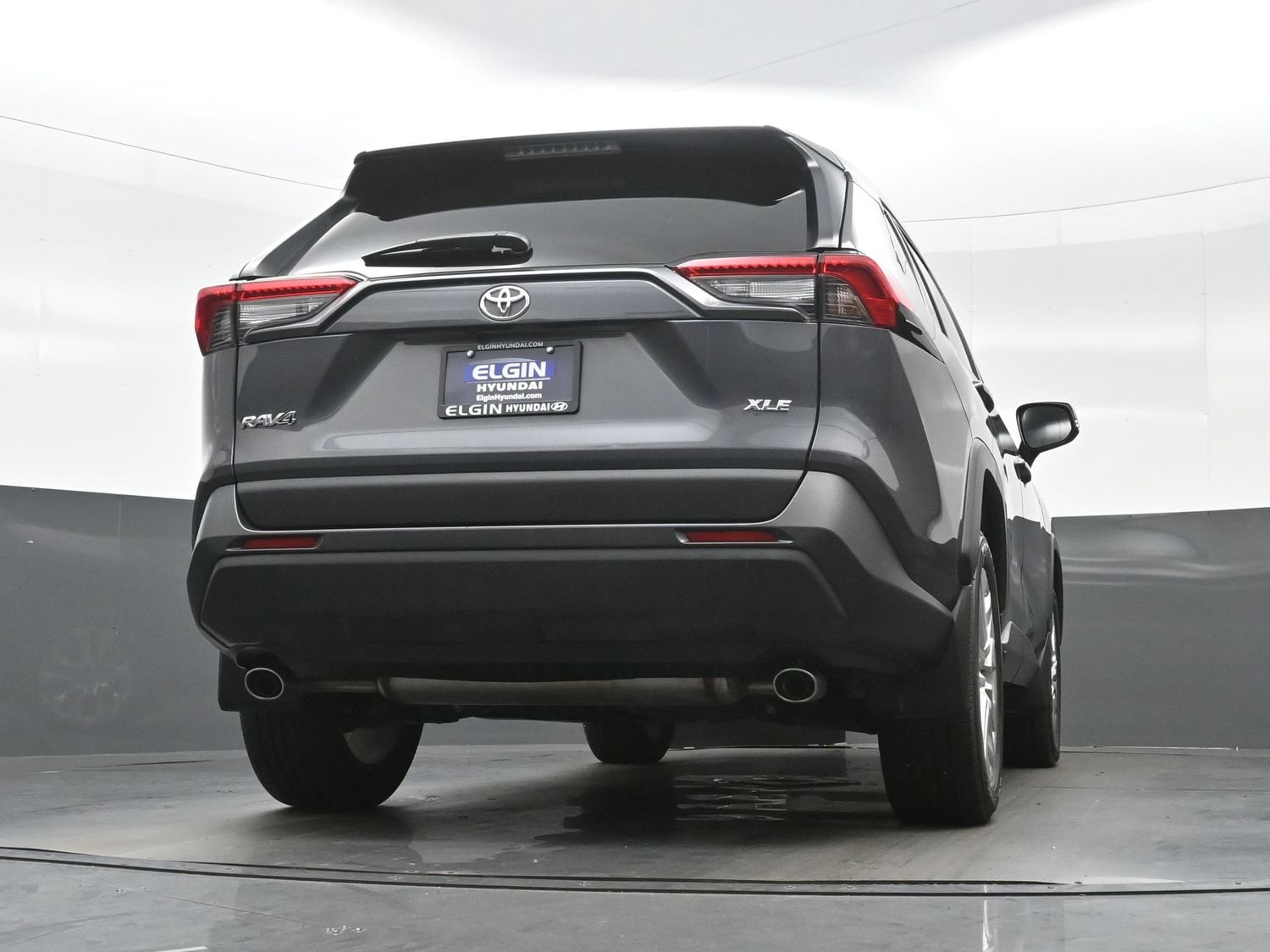 2025 Toyota RAV4 XLE Premium - Photo 32