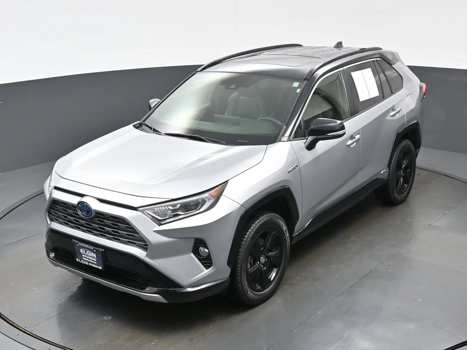 2020 Toyota RAV4 XSE - Photo 33
