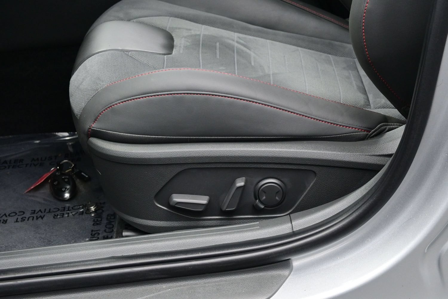 2025 Hyundai Sonata N Line - Photo 12