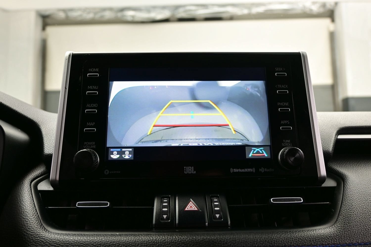 2020 Toyota RAV4 XSE - Photo 20