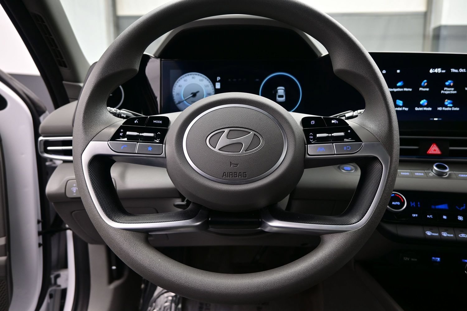 2024 Hyundai Elantra SEL - Photo 22