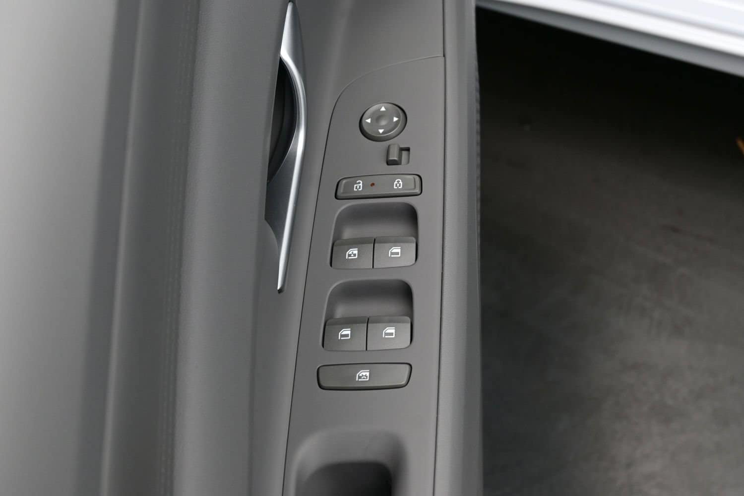 2024 Hyundai Elantra SEL - Photo 10