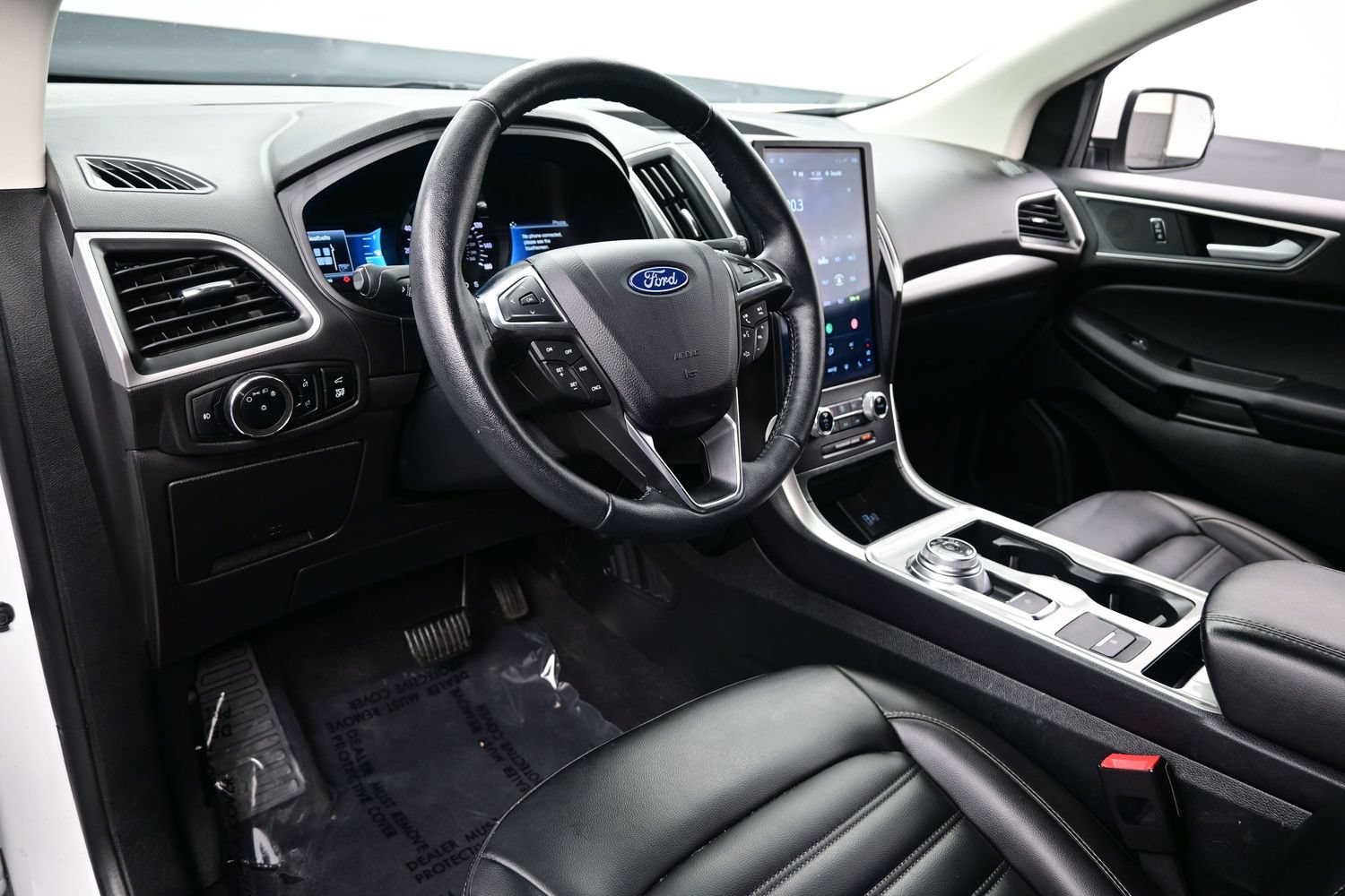 2024 Ford Edge SEL - Photo 13