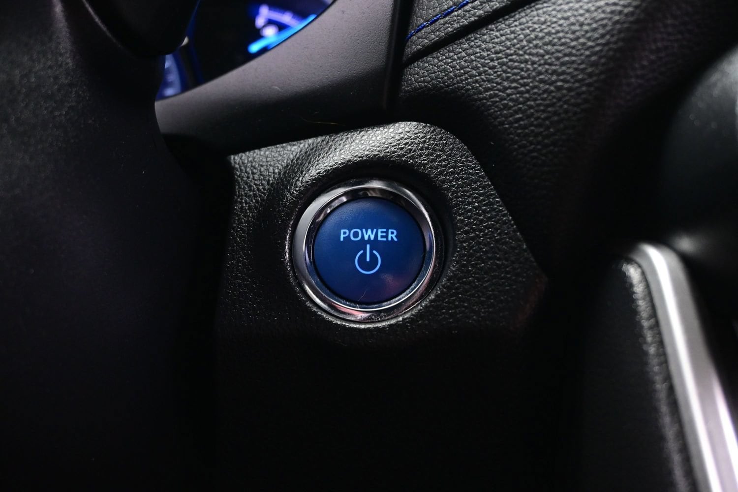 2020 Toyota RAV4 XSE - Photo 22