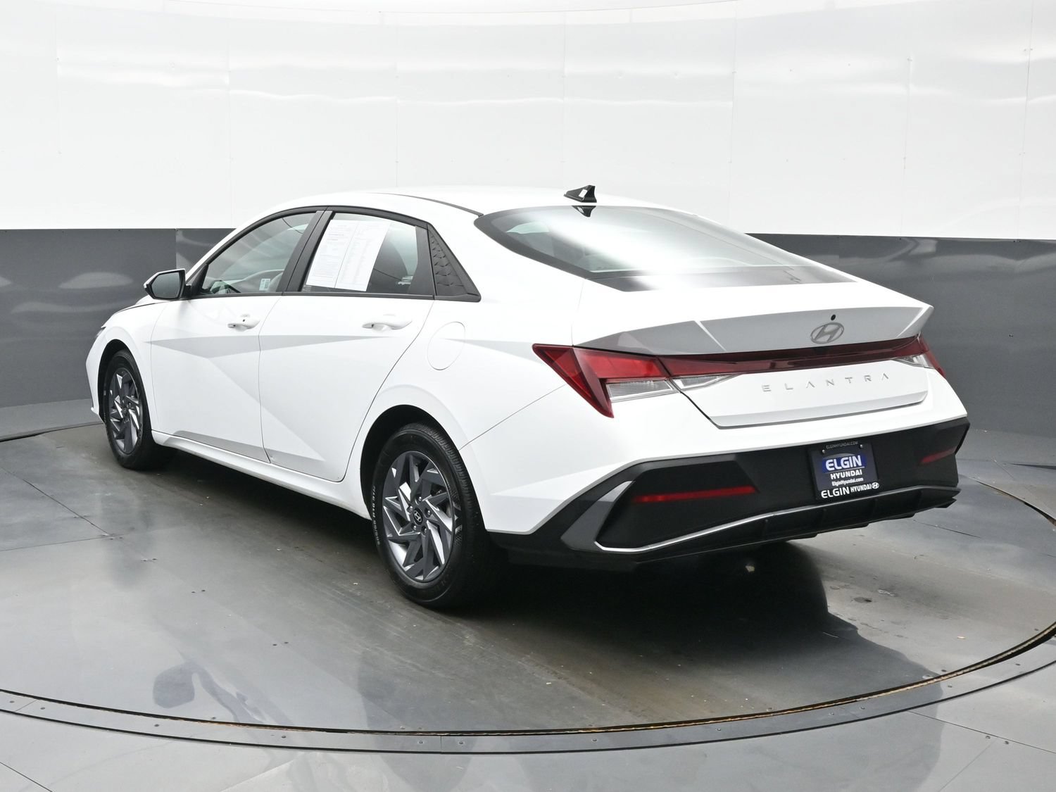 Certified 2024 Hyundai Elantra SEL Sedan