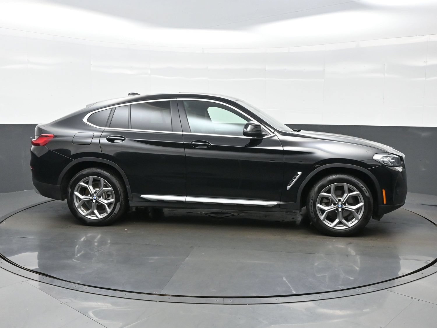 2025 BMW X4 30i - Photo 7