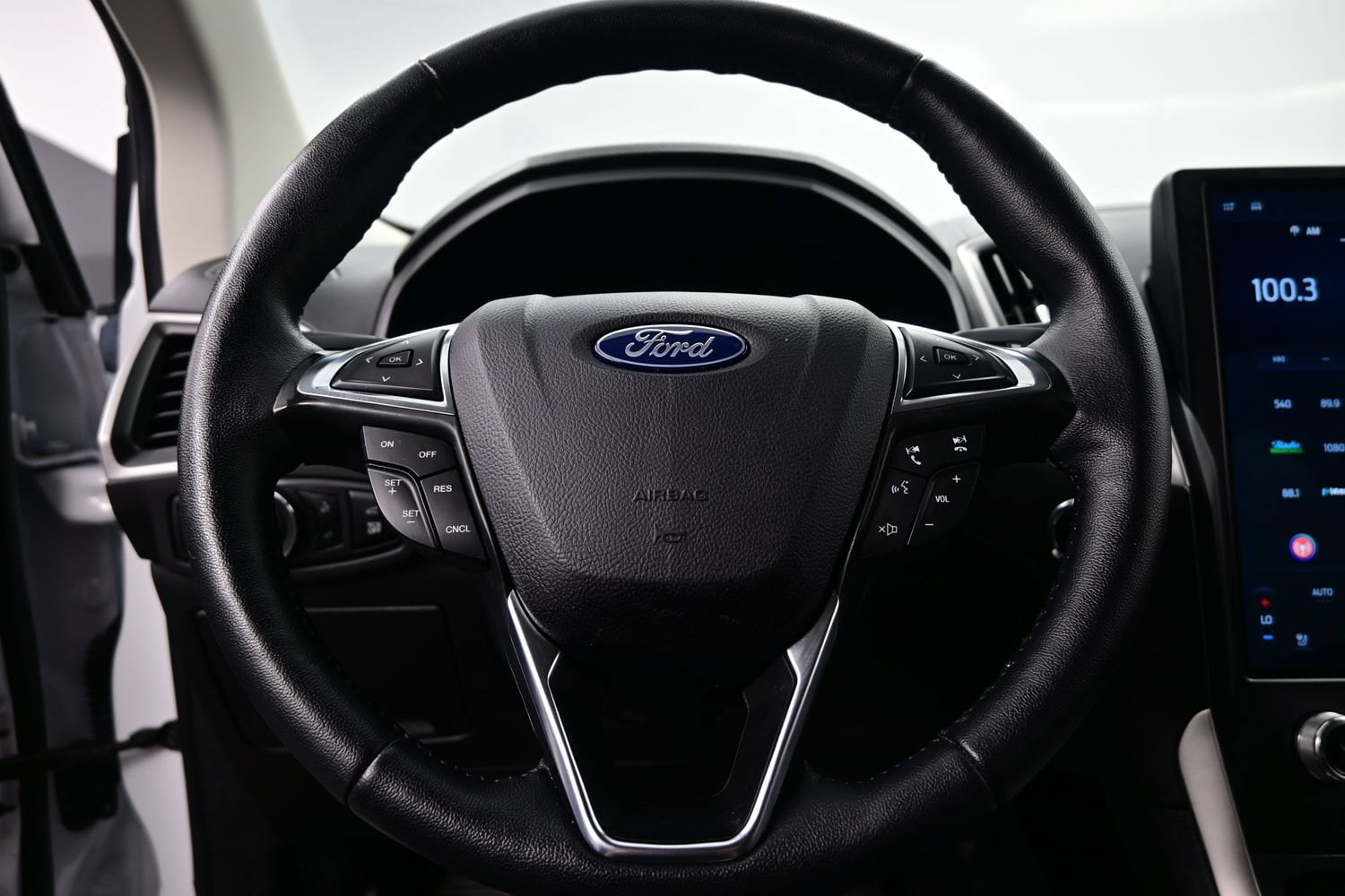 2024 Ford Edge SEL - Photo 22