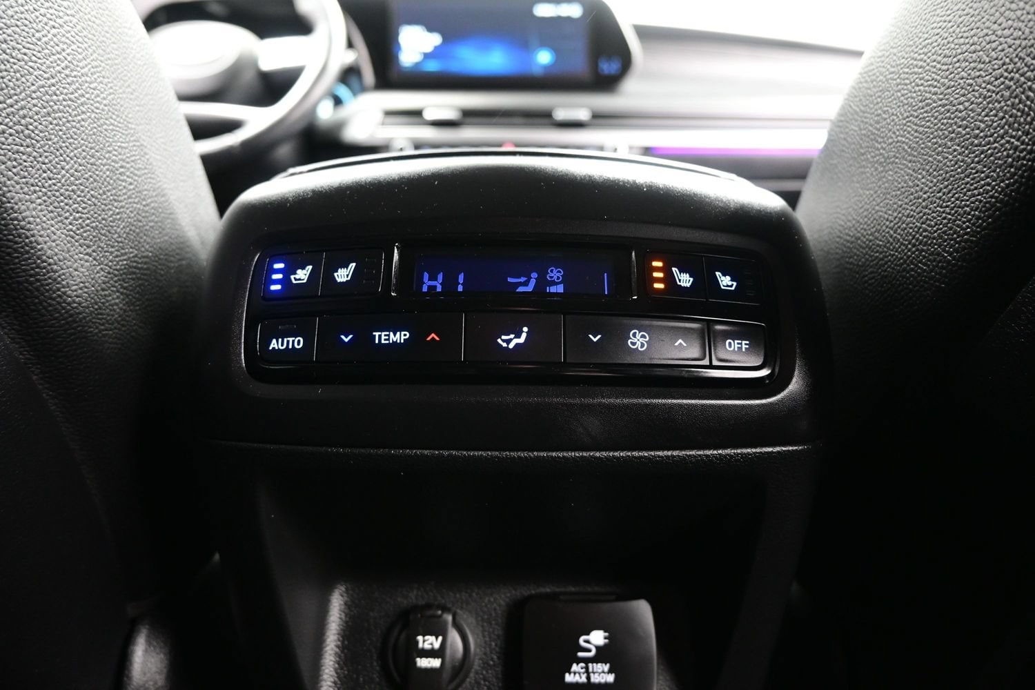 2024 Hyundai Palisade Limited - Photo 17