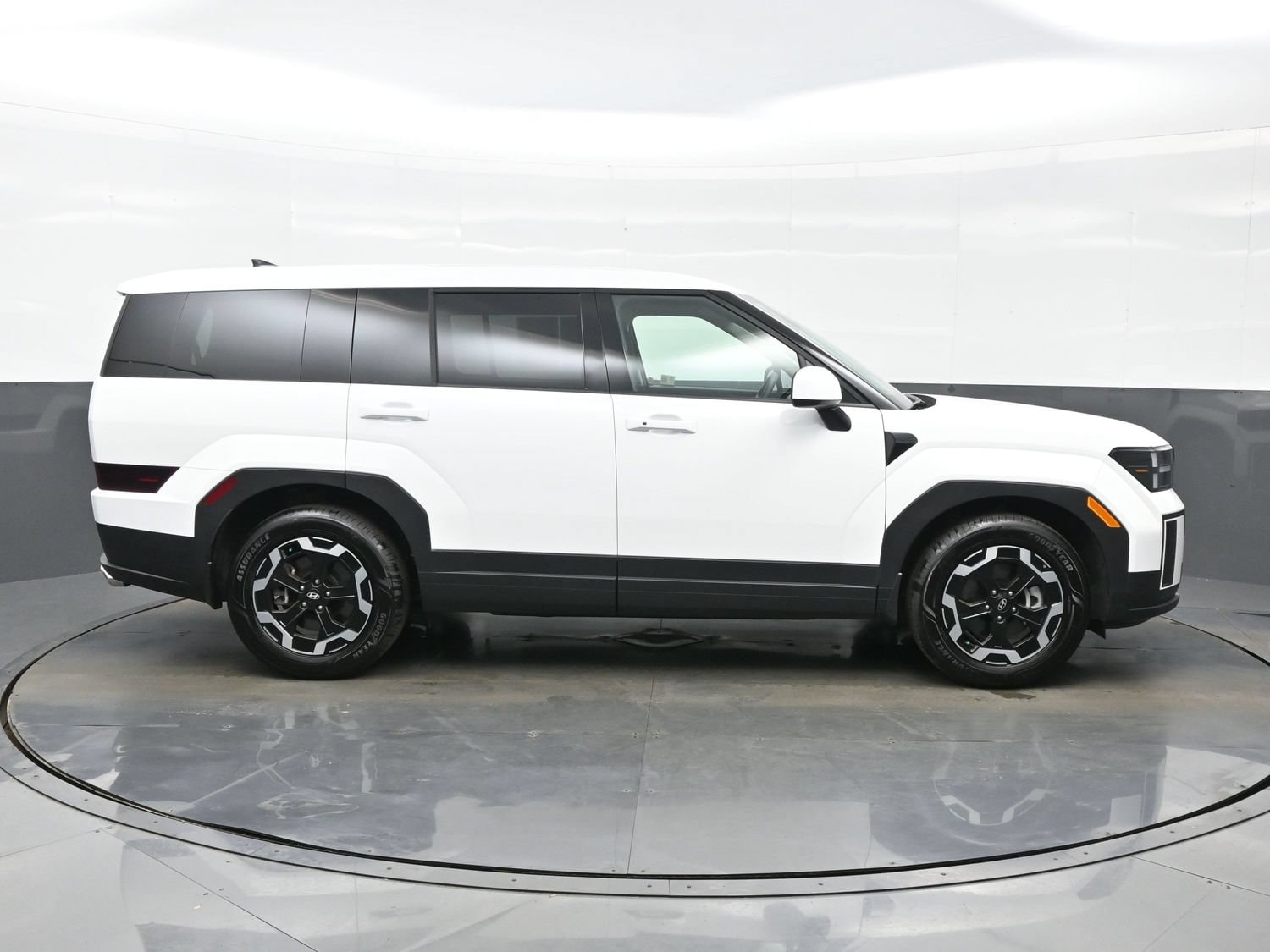 2026 Hyundai Santa Fe SE - Photo 7