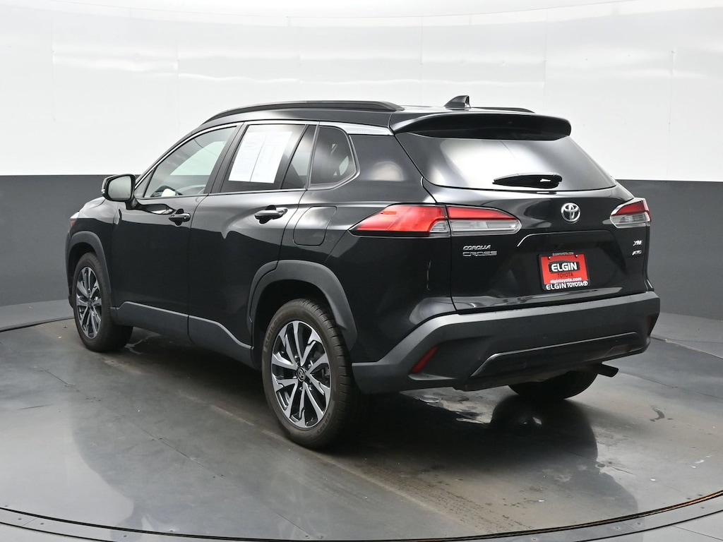 Used 2024 Toyota Corolla Cross XLE SUV