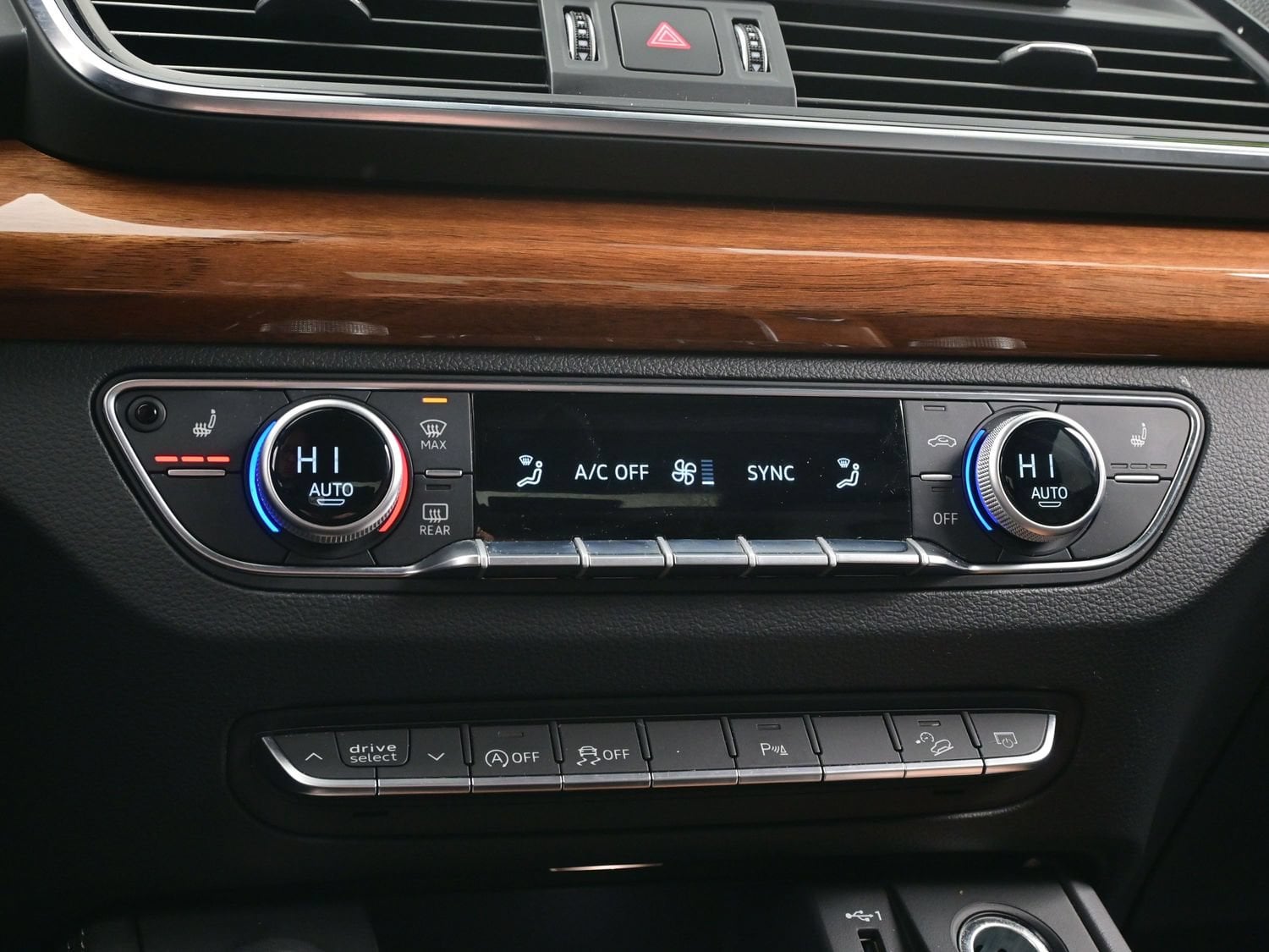 2023 Audi Q5 Premium Plus - Photo 22